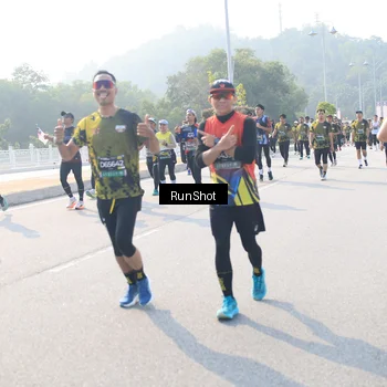 Runner Photo 6922124