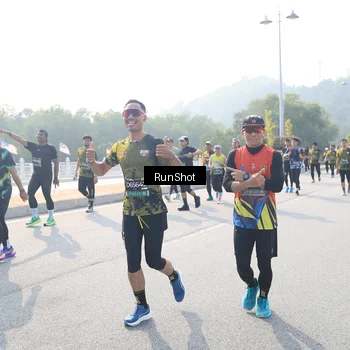 Runner Photo 6922129