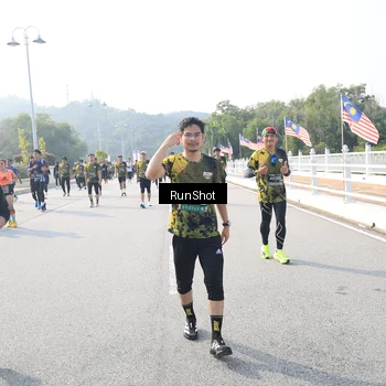 Runner Photo 6922150