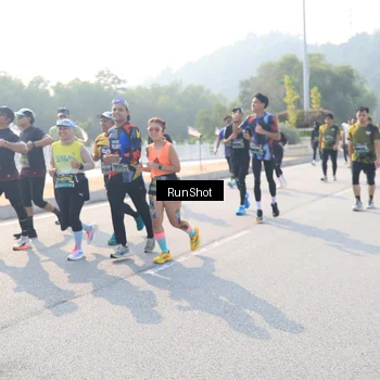 Runner Photo 6922152