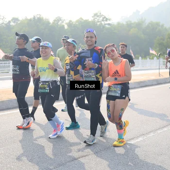 Runner Photo 6922154