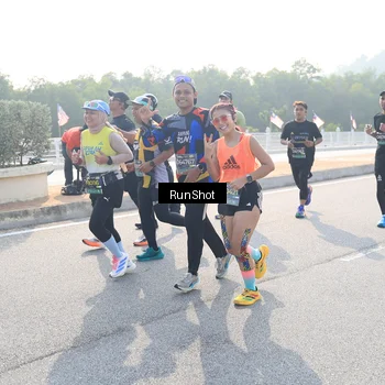 Runner Photo 6922164
