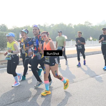 Runner Photo 6922170