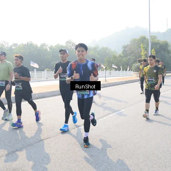 Runner Photo 6922171