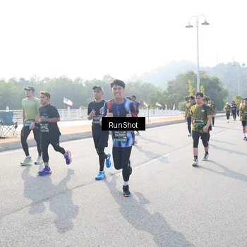 Runner Photo 6922174
