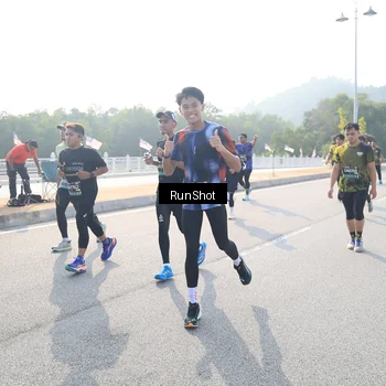 Runner Photo 6922183