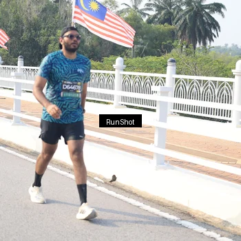 Runner Photo 6922203