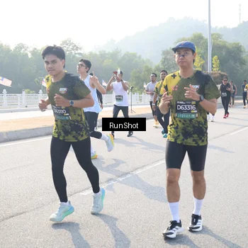 Runner Photo 6922207