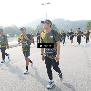 Runner Photo 6922232