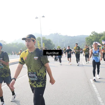 Runner Photo 6922233