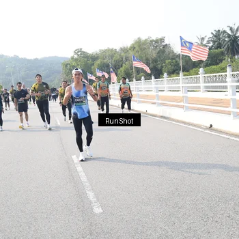 Runner Photo 6922242