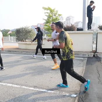Runner Photo 6922261