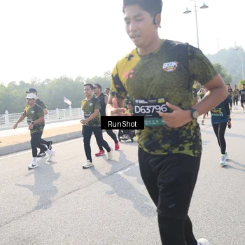 Runner Photo 6922264