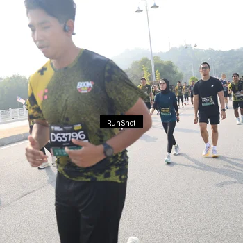 Runner Photo 6922266
