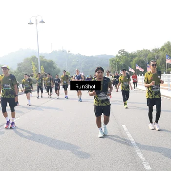 Runner Photo 6922288