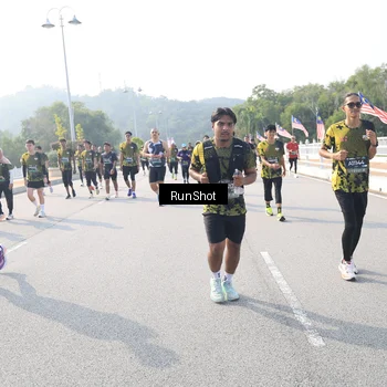 Runner Photo 6922293