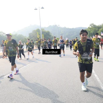 Runner Photo 6922297