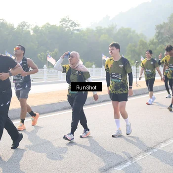 Runner Photo 6922307