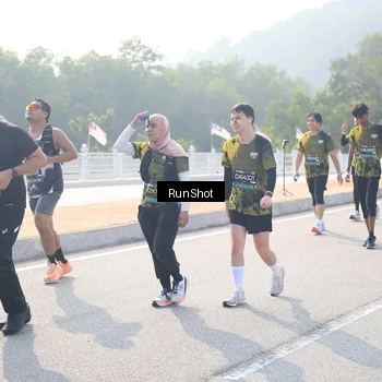 Runner Photo 6922309