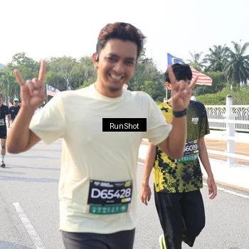 Runner Photo 6922324