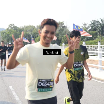 Runner Photo 6922326