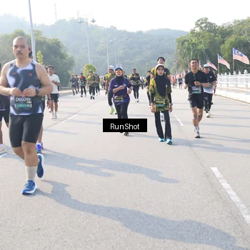Runner Photo 6922327