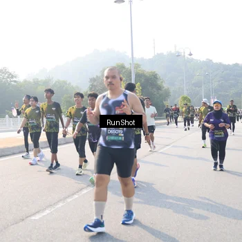 Runner Photo 6922329