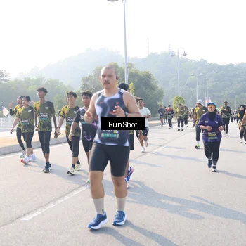 Runner Photo 6922330