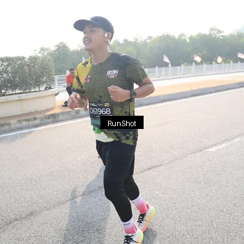 Runner Photo 6922383