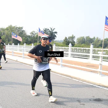 Runner Photo 6922398