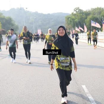 Runner Photo 6922410