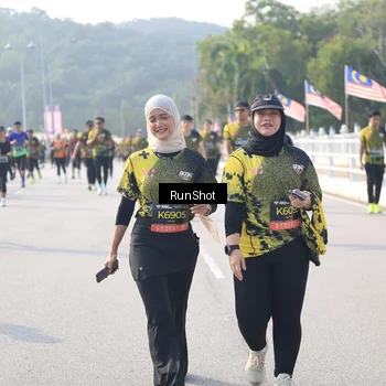 Runner Photo 6922418