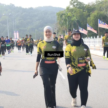 Runner Photo 6922419