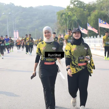 Runner Photo 6922425