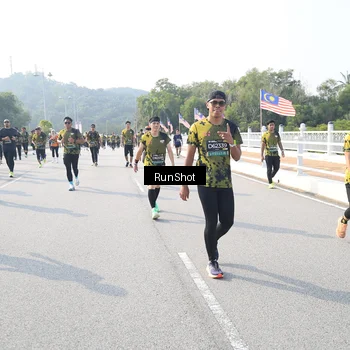 Runner Photo 6922453