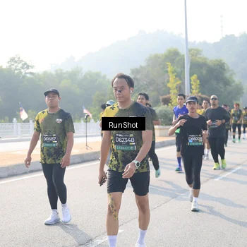 Runner Photo 6922458