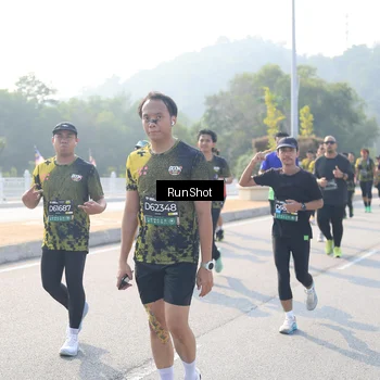 Runner Photo 6922464
