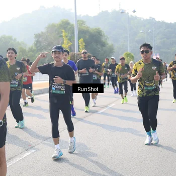 Runner Photo 6922465