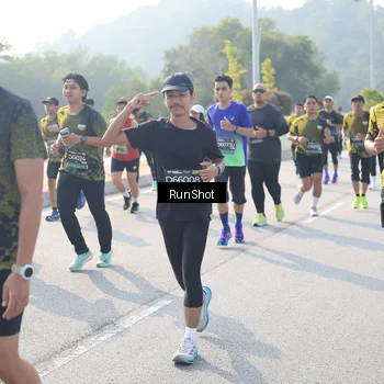 Runner Photo 6922468
