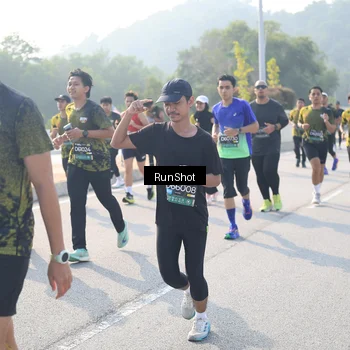Runner Photo 6922470