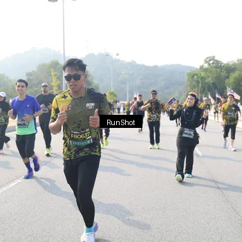 Runner Photo 6922478