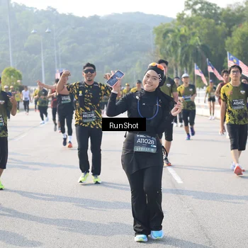 Runner Photo 6922481
