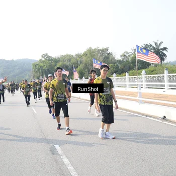 Runner Photo 6922516