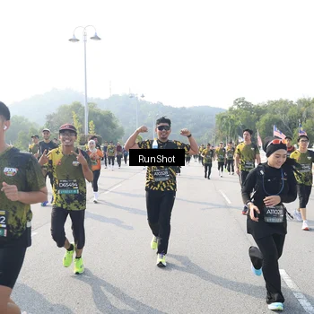 Runner Photo 6922518