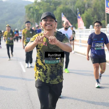 Runner Photo 6922546