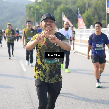 Runner Photo 6922547