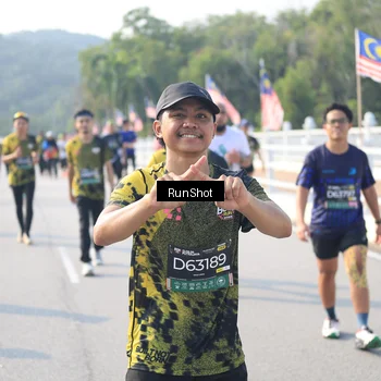 Runner Photo 6922548