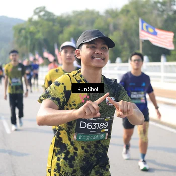 Runner Photo 6922549
