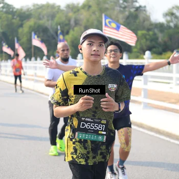 Runner Photo 6922553