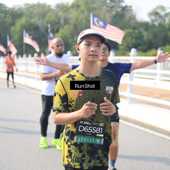 Runner Photo 6922560